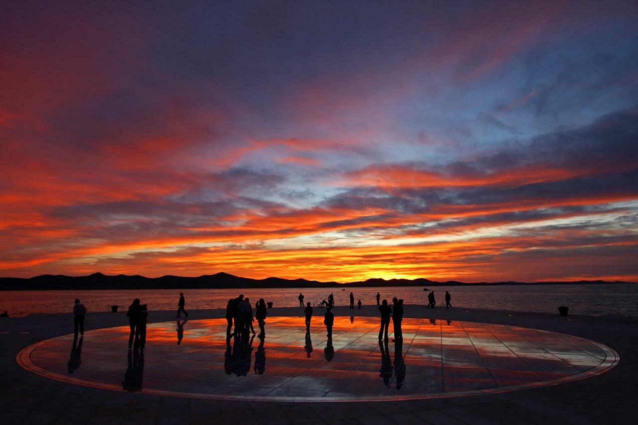 Dioniz Lägenhet Zadar Exteriör bild