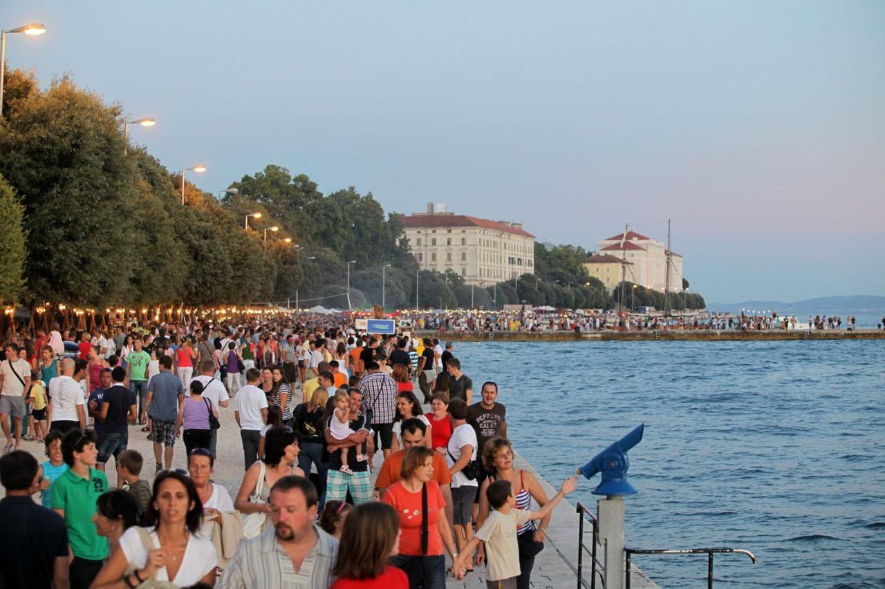 Dioniz Lägenhet Zadar Exteriör bild